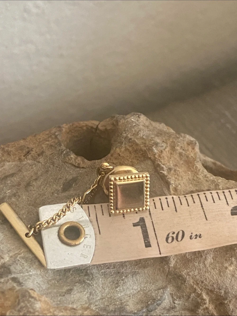 Vintage 60s Sarah Coventry Gold Tone Square Tie Bar Pin